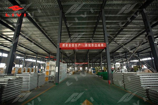 LIVI poultry equipment manufacturing workshop